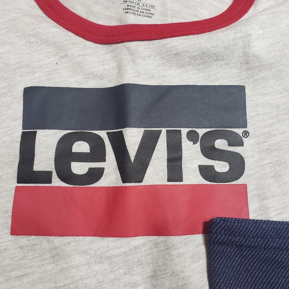 Levi's two-piece set leggings and long sleeve‎ top size 2T